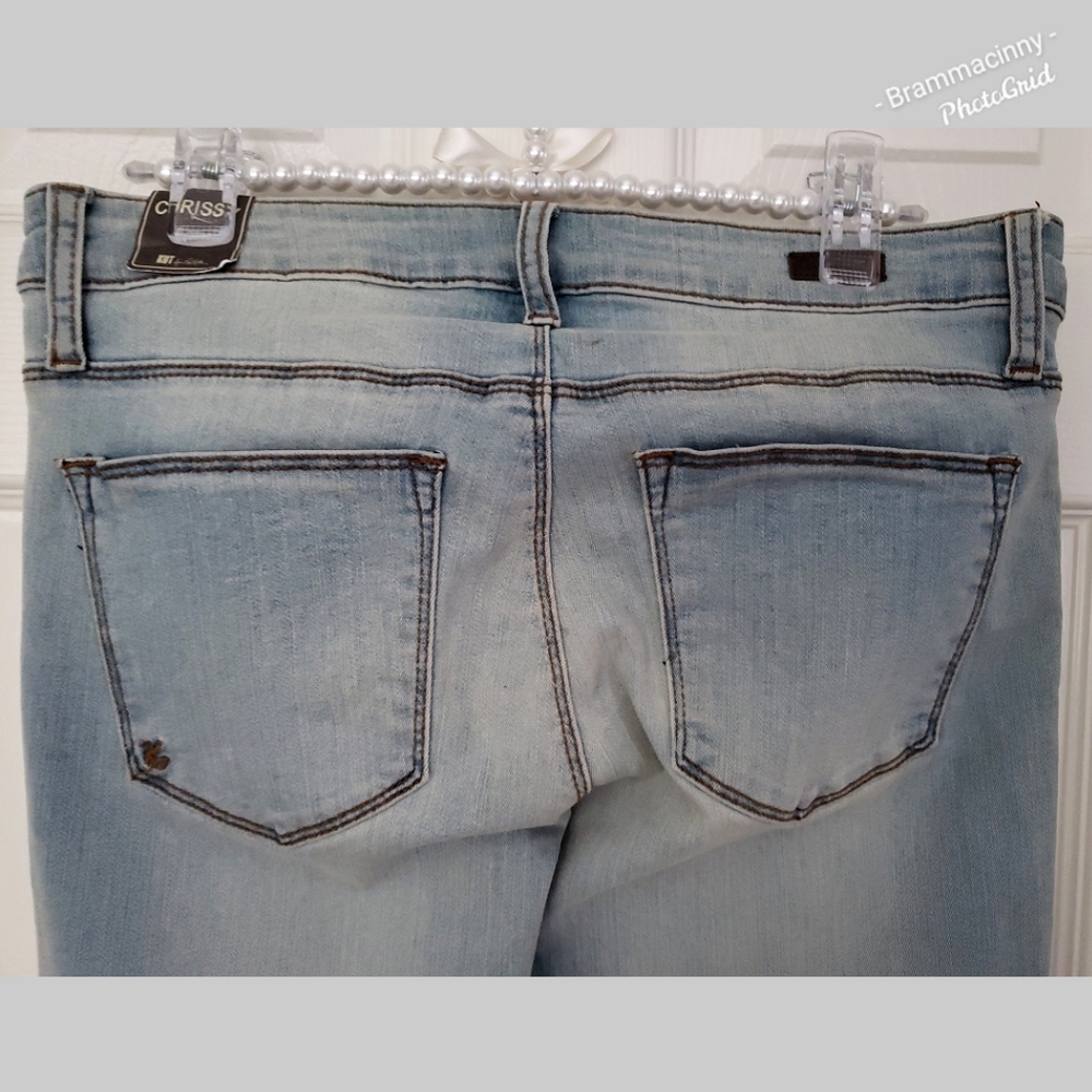 Kut From The Kloth CHRISSY FLARE Distressed Jeans - Picture 3 of 8